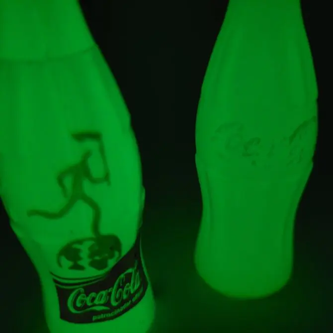 Kit Garrafas Coca-Cola Fluorescentes